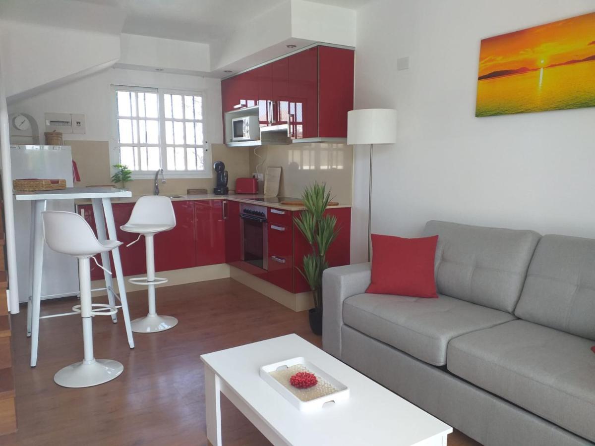 Apartment Duplex -The Sunny Hut - Swimming Pool - Free Wifi & Ac- Residence Las Marinas Пуерто-дель-Кармен Екстер'єр фото